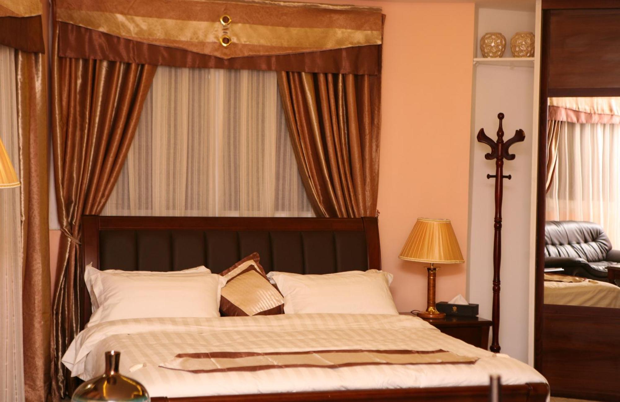 Seven Wonders Hotel Wadi Musa Exterior foto